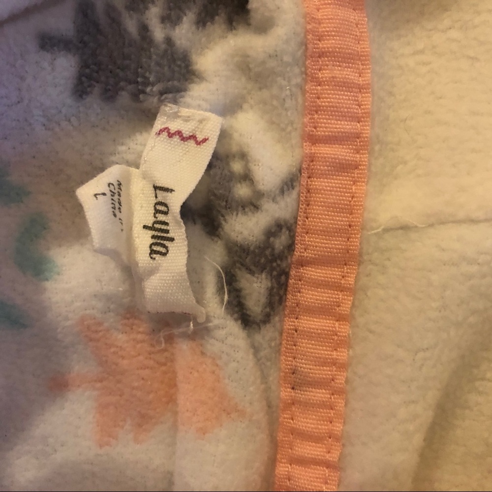 Like new Layla hoodie night shirt with ears :) - Picture 5 of 5
